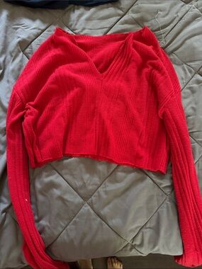 Cropped Red V-Neck Ribbed Sweater